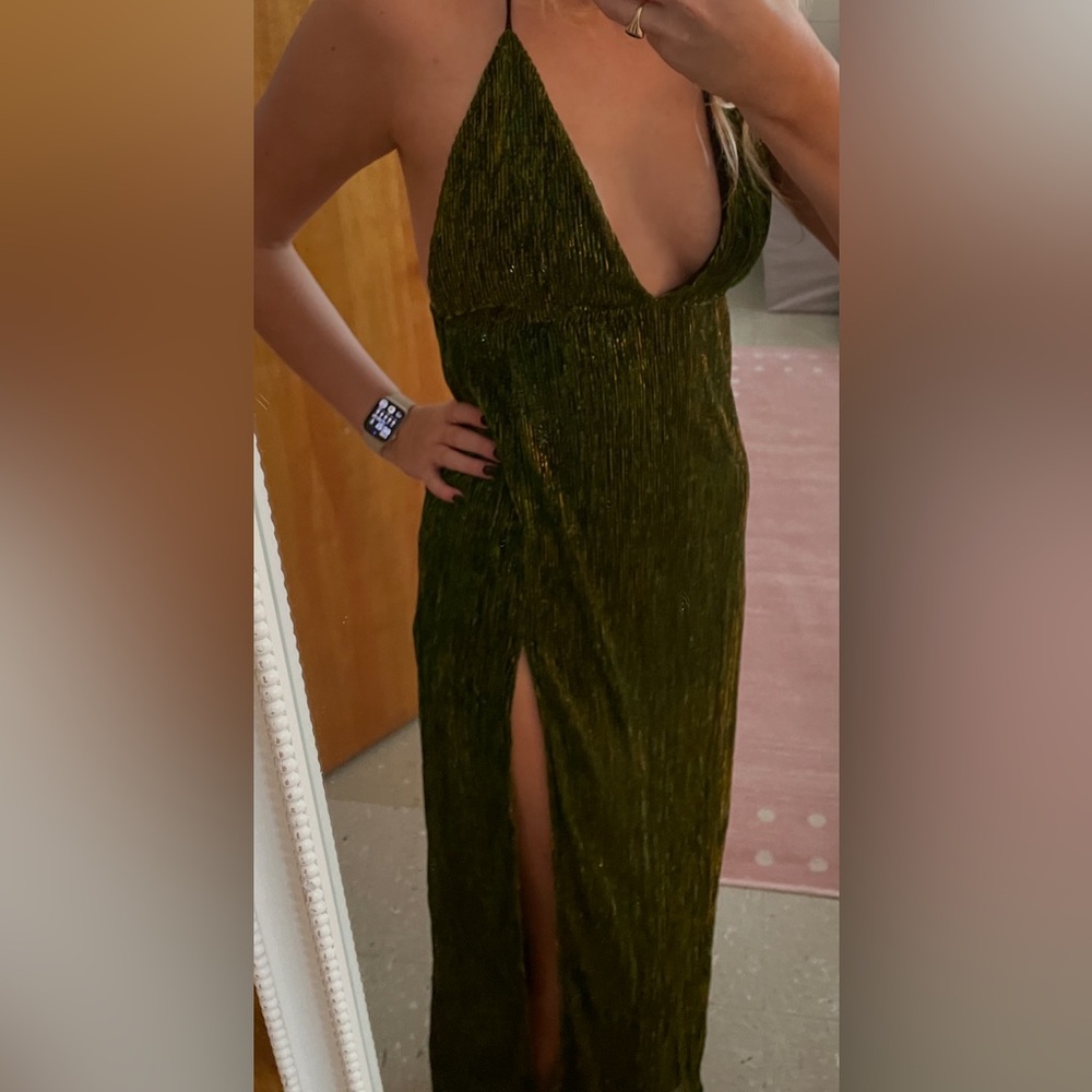 superdown green maxi dress with high slit - Picture 2 of 5